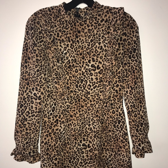 Topshop Dresses & Skirts - Leopard TopShop Ruffle Dress